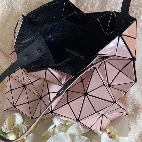 BAOBAO ISSY MIYAKE BAG💕 - Picture 9 of 14